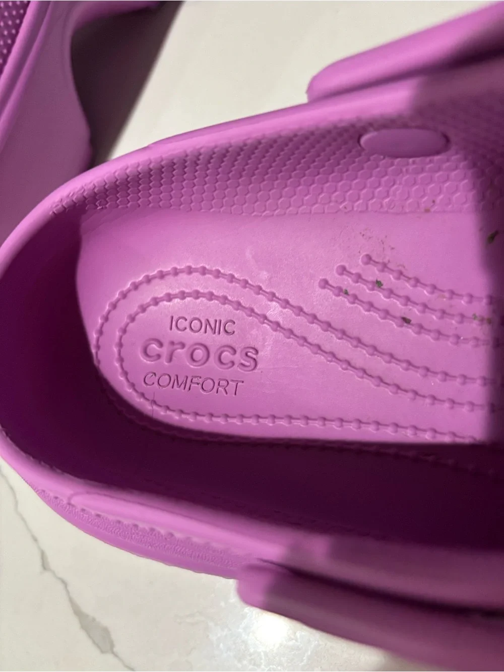 CROCS Stomp Platform Clogs, LIKE NEW in Bright Purple/Pink, Men’s 8/Women’s 10